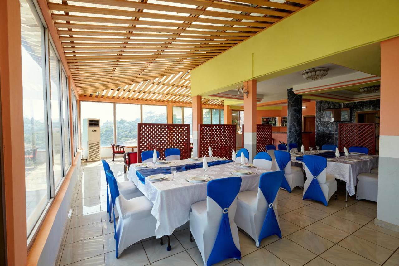 Felicia Hotel Yaounde Exterior photo