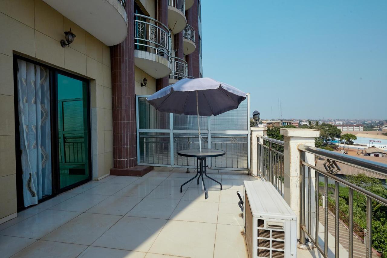 Felicia Hotel Yaounde Exterior photo